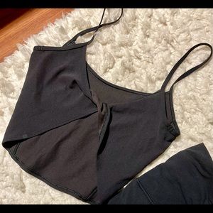 Lululemon crop top